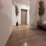 La Topaze לינה וארוחת בוקר 3*