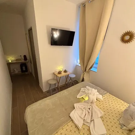 La Topaze 3*